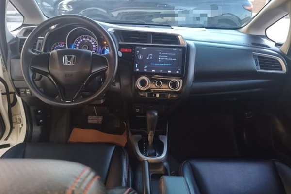 Honda Fit 2016, 67800 км, за 7511 USD - фото 17