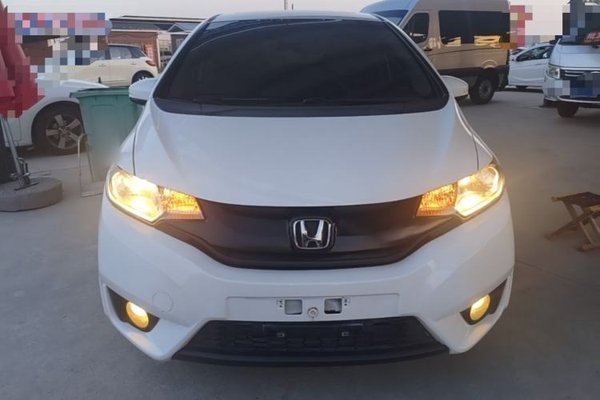 Honda Fit 2016, 67800 км, за 7511 USD