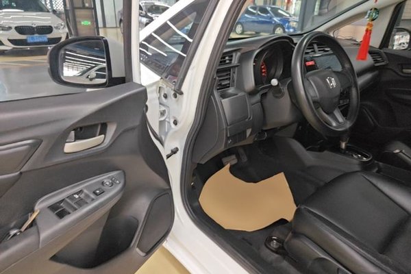 Honda Fit 2016, 69000 км, за 6779 USD - фото 24