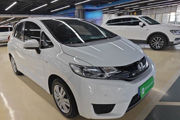 Honda Fit 2016, 69000 км, за 6779 USD - фото 12