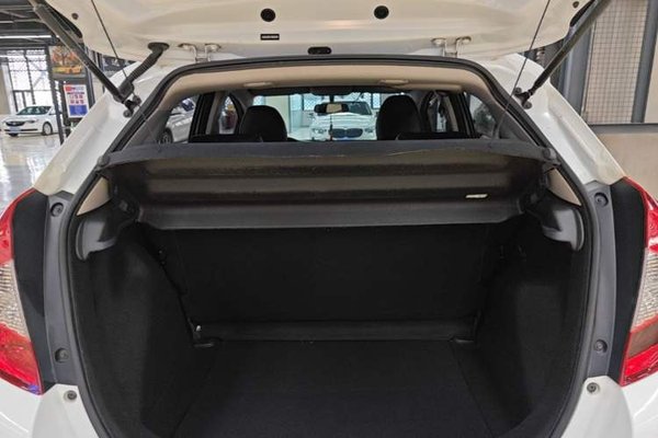 Honda Fit 2016, 69000 км, за 6779 USD - фото 27
