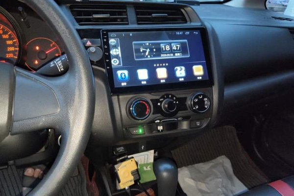 Honda Fit 2018, 87000 км, за 5786 USD - фото 12