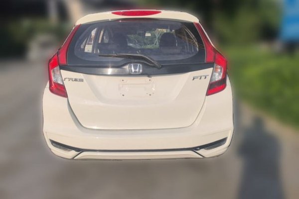 Honda Fit 2018, 101900 км, за 5944 USD