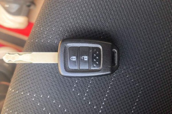 Honda Fit 2018, 101900 км, за 5944 USD - фото 20