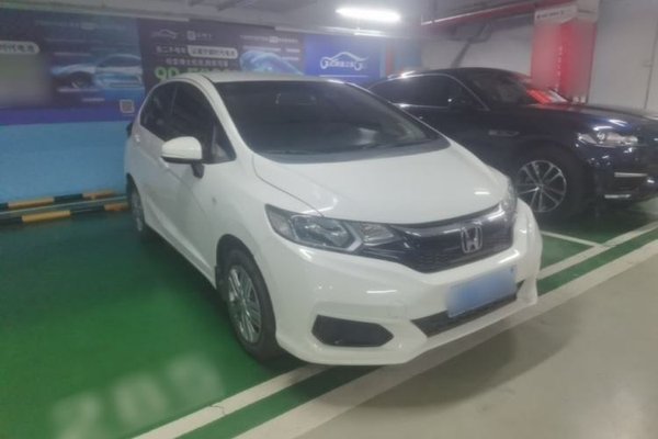 Honda Fit 2018, 115200 км, за 7152 USD