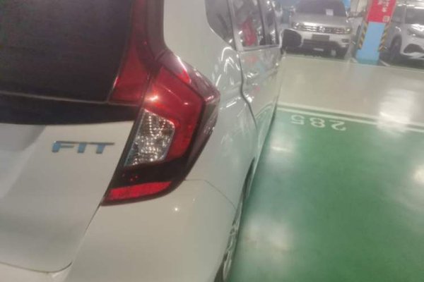 Honda Fit 2018, 115200 км, за 7152 USD - фото 7