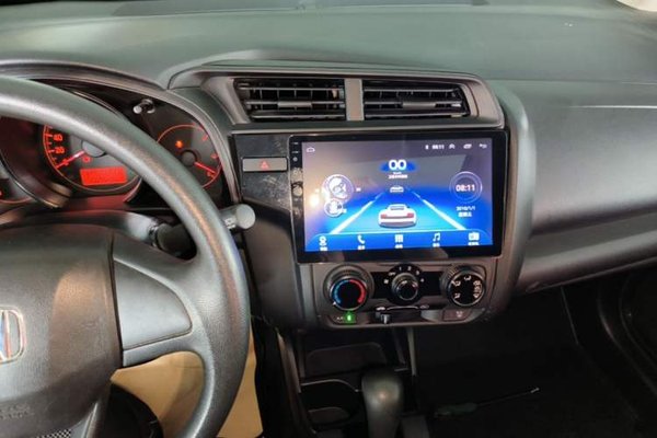 Honda Fit 2018, 67500 км, за 7589 USD - фото 15