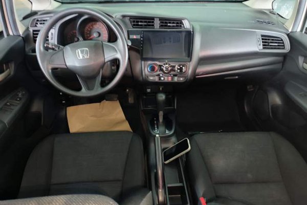 Honda Fit 2018, 67500 км, за 7589 USD - фото 12