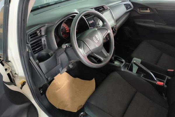 Honda Fit 2018, 67500 км, за 7589 USD - фото 18