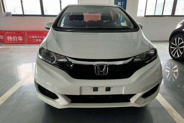 Honda Fit 2018, 67500 км, за 7589 USD