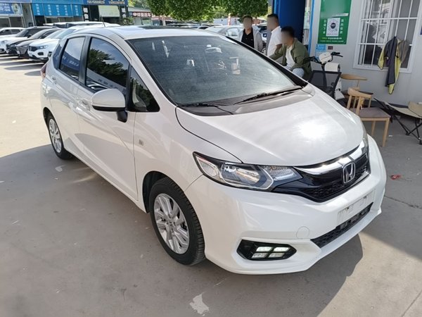 Honda Fit 2018, 69300 км, за 8260 USD