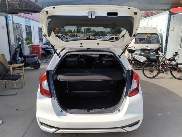 Honda Fit 2018, 69300 км, за 8260 USD - фото 22
