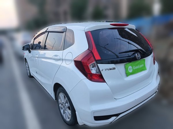 Honda Fit 2018, 69300 км, за 5809 USD
