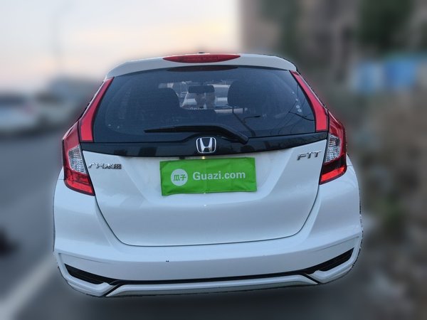 Honda Fit 2018, 69300 км, за 5809 USD