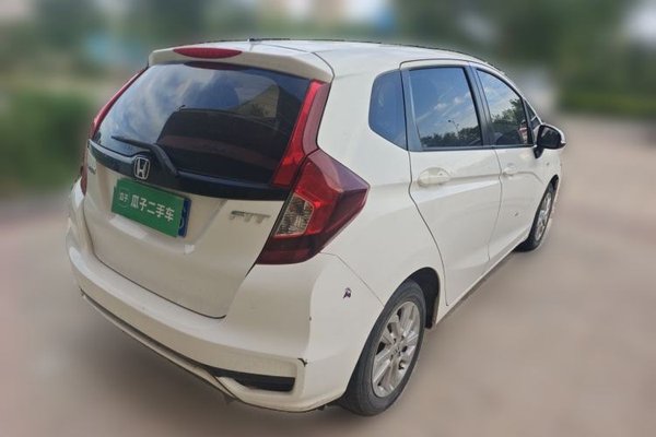 Honda Fit 2018, 76700 км, за 6156 USD - фото 6