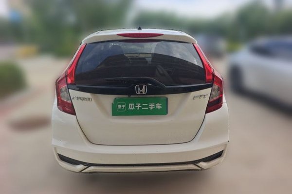 Honda Fit 2018, 76700 км, за 6156 USD