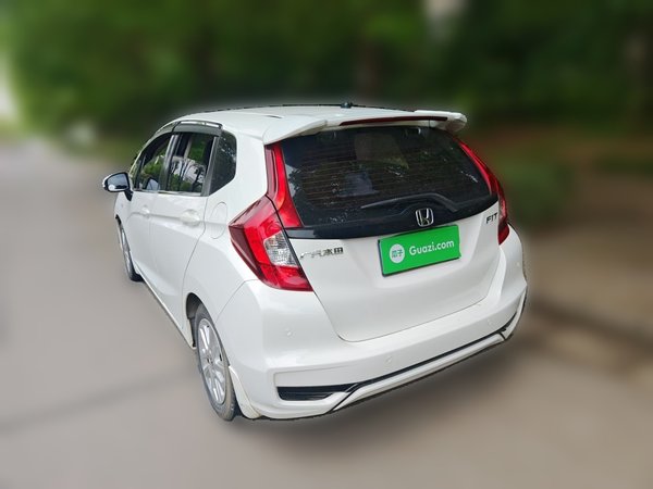 Honda Fit 2018, 83400 км, за 6037 USD