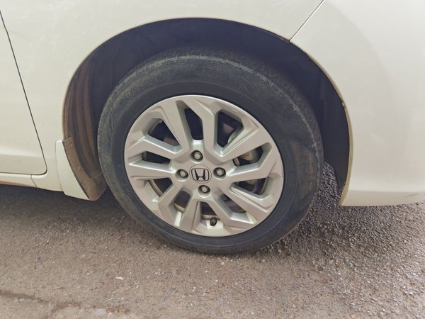 Honda Fit 2018, 83400 км, за 6037 USD - фото 8
