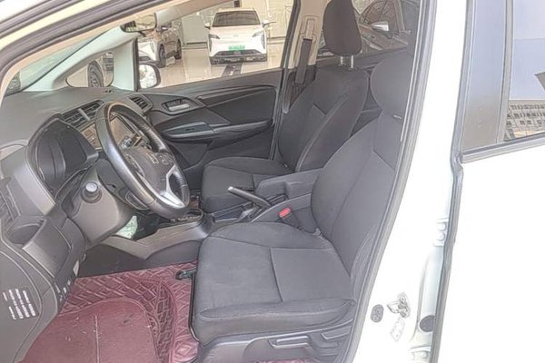 Honda Fit 2020, 99400 км, за 7643 USD - фото 17