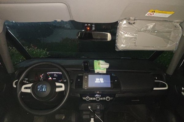 Honda Fit 2021, 10800 км, за 7246 USD - фото 9