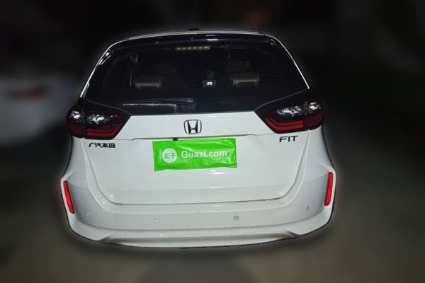 Honda Fit 2021, 10800 км, за 7246 USD