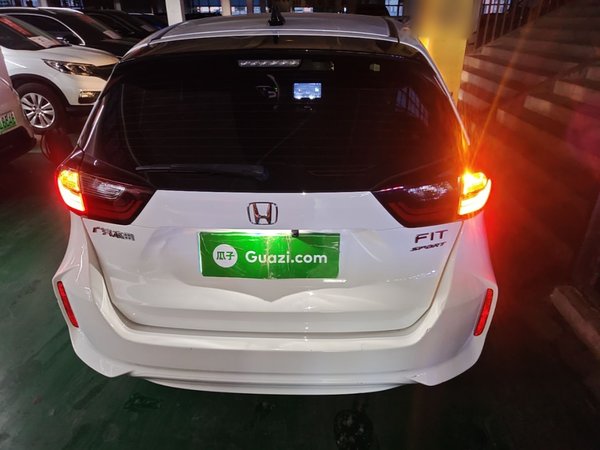 Honda Fit 2021, 26500 км, за 9261 USD