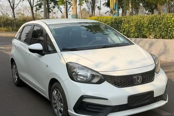 Honda Fit 2021, 31900 км, за 10390 USD