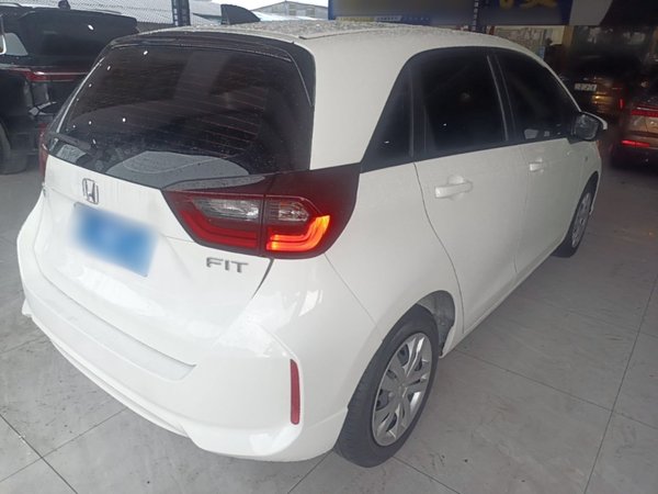 Honda Fit 2021, 48700 км, за 9110 USD - фото 6