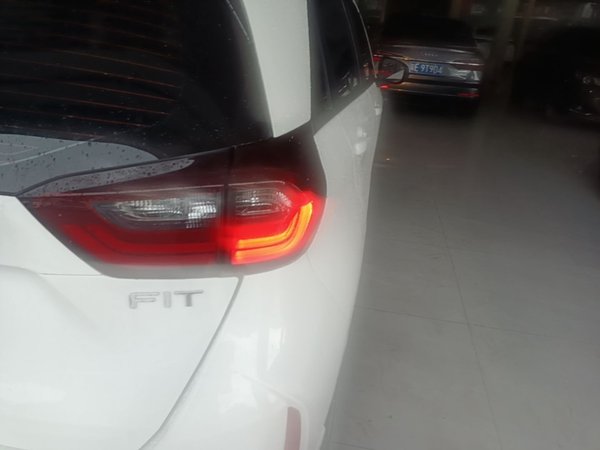 Honda Fit 2021, 48700 км, за 9110 USD - фото 7