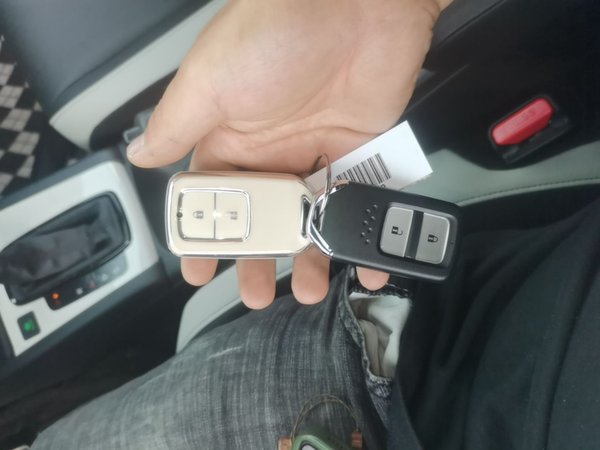 Honda Fit 2023, 38800 км, за 11534 USD - фото 12