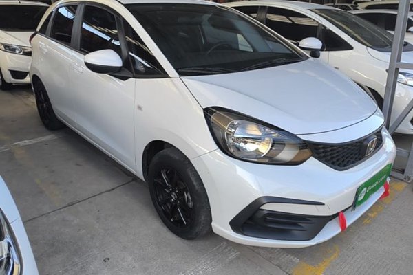 Honda Fit 2023, 28400 км, за 10417 USD - фото 11