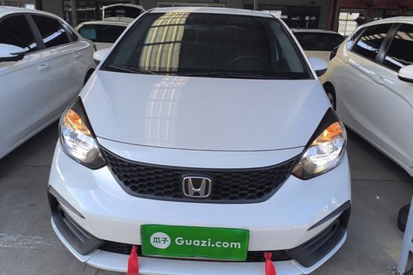 Honda Fit 2023, 28400 км, за 10417 USD - фото 10