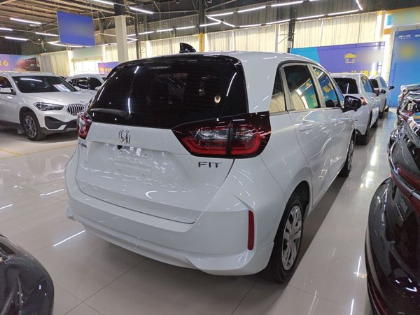 Honda Fit 2023, 8500 км, за 10790 USD - фото 6