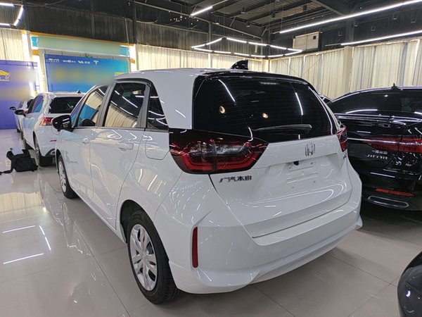 Honda Fit 2023, 8500 км, за 10790 USD