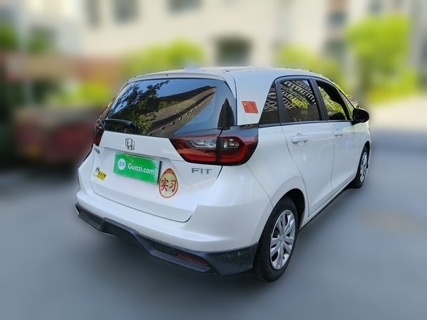 Honda Fit 2026, 4900 км, за 11891 USD