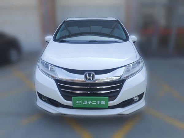 Honda Odyssey 2015, 197800 км, за 12556 USD