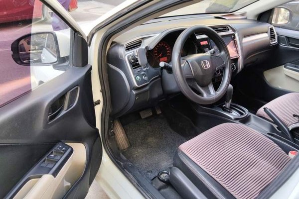 Honda Greiz 2016, 30900 км, за 5677 USD - фото 17