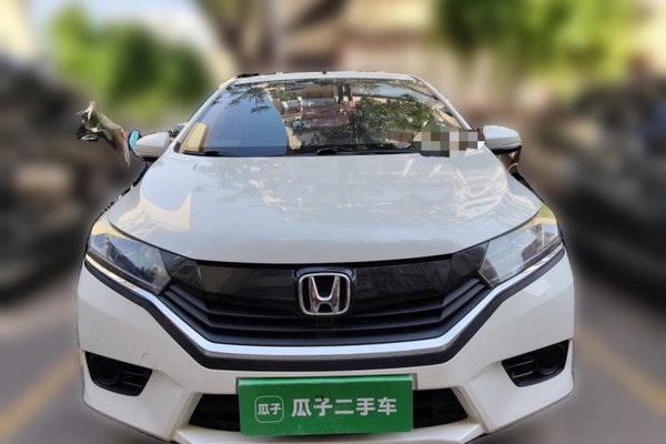 Honda Greiz 2016, 30900 км, за 5677 USD