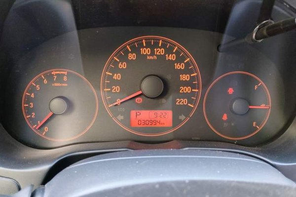 Honda Greiz 2016, 30900 км, за 5677 USD - фото 12