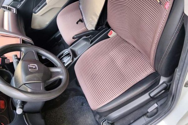 Honda Greiz 2016, 30900 км, за 5677 USD - фото 16