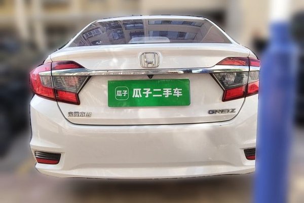 Honda Greiz 2016, 30900 км, за 5677 USD