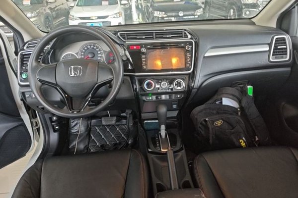 Honda Greiz 2016, 87700 км, за 7043 USD - фото 18