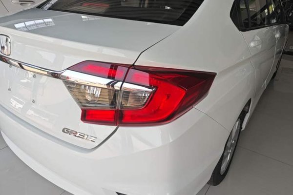 Honda Greiz 2016, 87700 км, за 7043 USD - фото 14