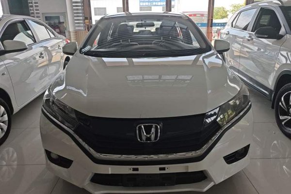 Honda Greiz 2016, 87700 км, за 7043 USD