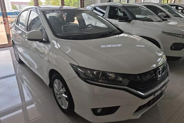 Honda Greiz 2016, 87700 км, за 7043 USD