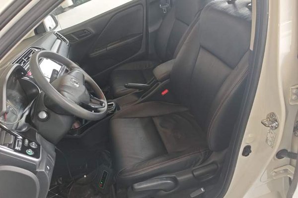Honda Greiz 2016, 87700 км, за 7043 USD - фото 23