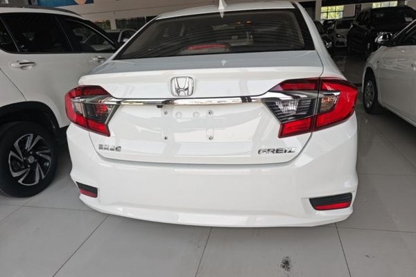 Honda Greiz 2016, 87700 км, за 7043 USD