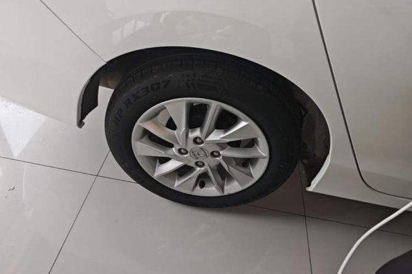 Honda Greiz 2016, 87700 км, за 7043 USD - фото 10