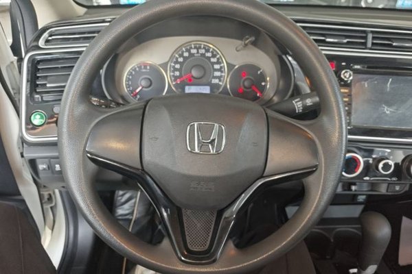 Honda Greiz 2016, 87700 км, за 7043 USD - фото 19