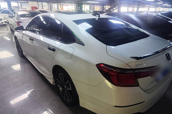 Honda Inspire 2022, 42400 км, за 17632 USD